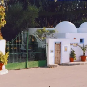 Camping Albergue Tau Camping